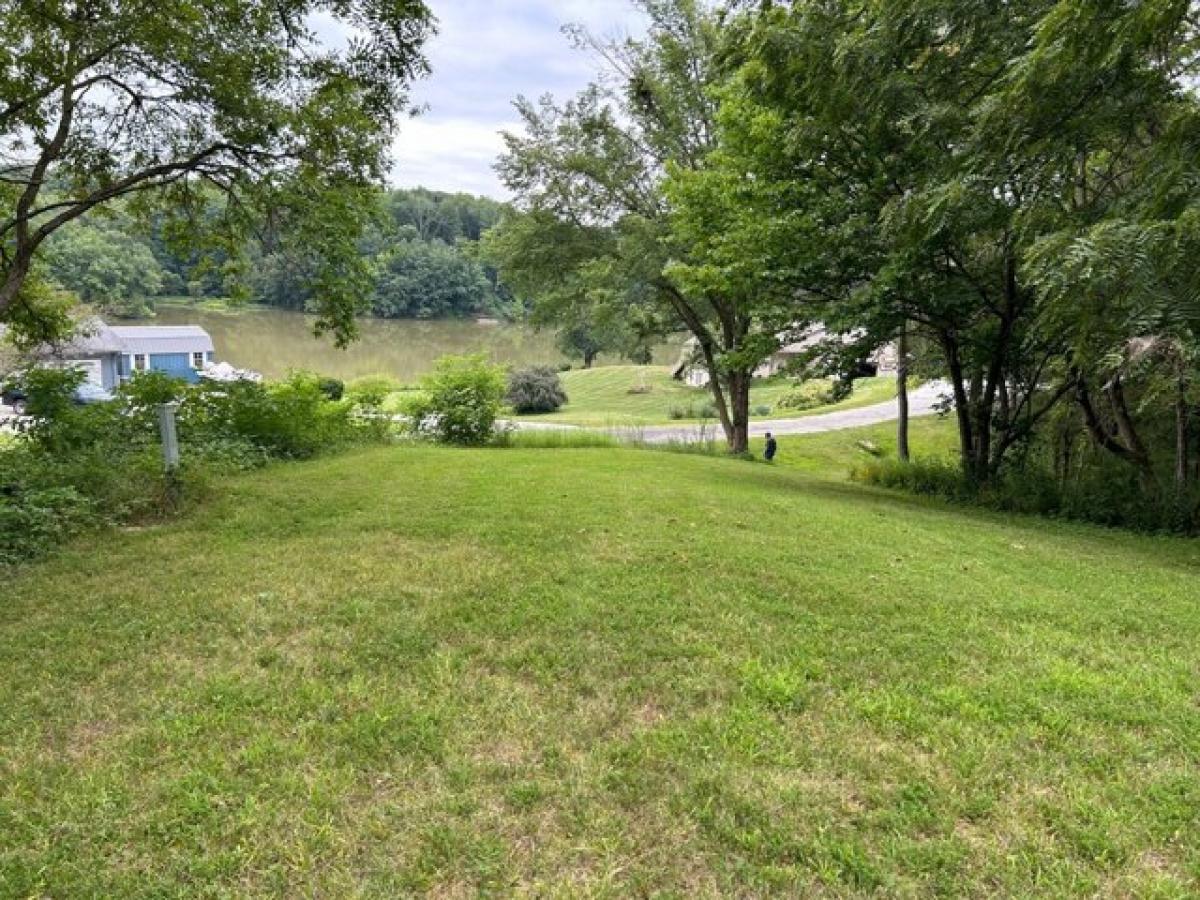 Picture of Residential Land For Sale in Rushville, Illinois, United States