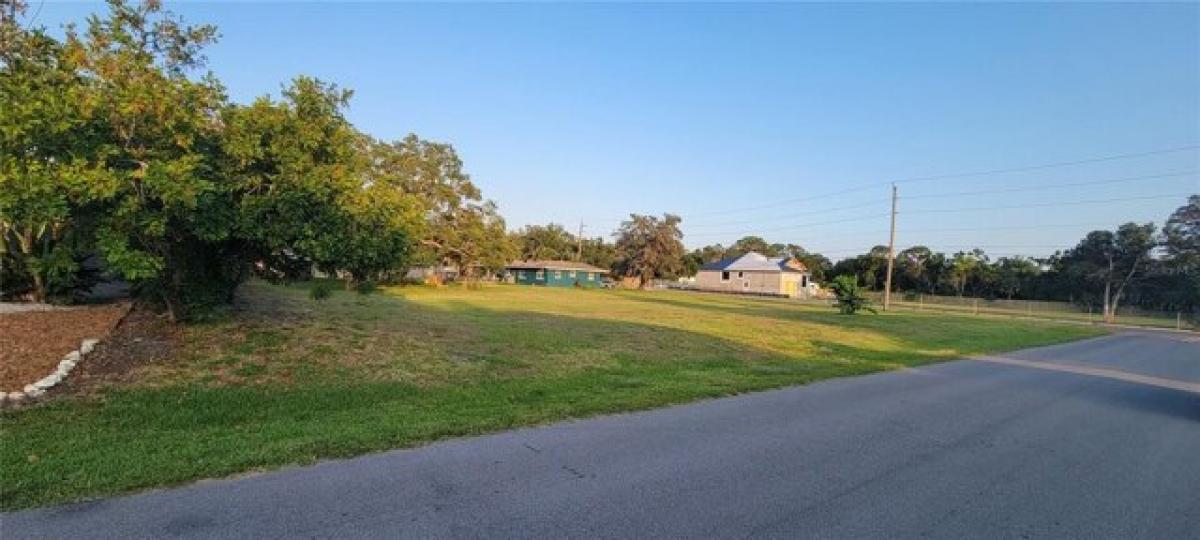 Picture of Residential Land For Sale in Nokomis, Florida, United States