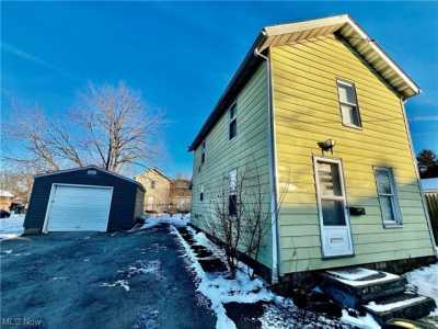 Home For Sale in Girard, Ohio