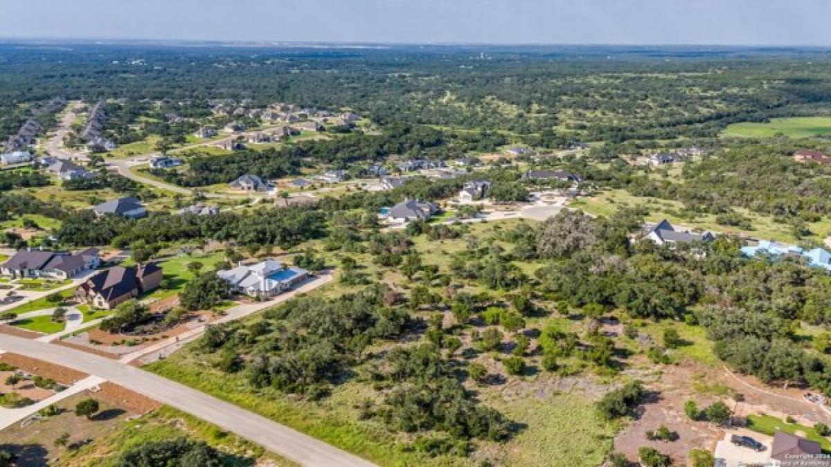 Picture of Residential Land For Sale in New Braunfels, Texas, United States