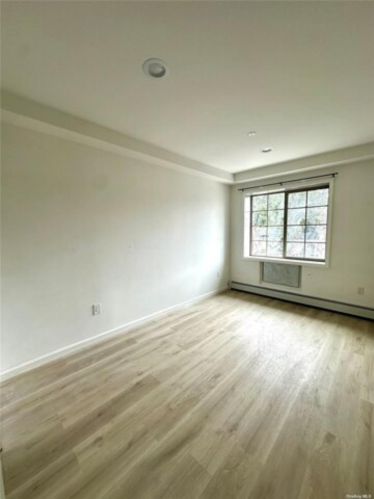 Picture of Apartment For Rent in Corona, New York, United States