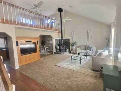 Home For Sale in Bella Vista, California