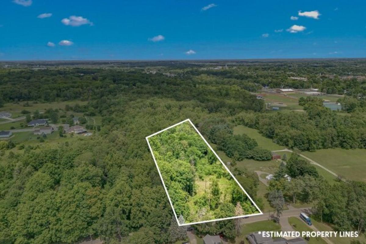 Picture of Residential Land For Sale in Hillsdale, Michigan, United States