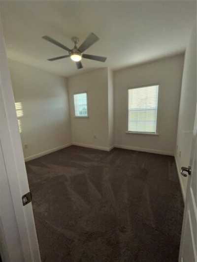 Home For Rent in Newberry, Florida