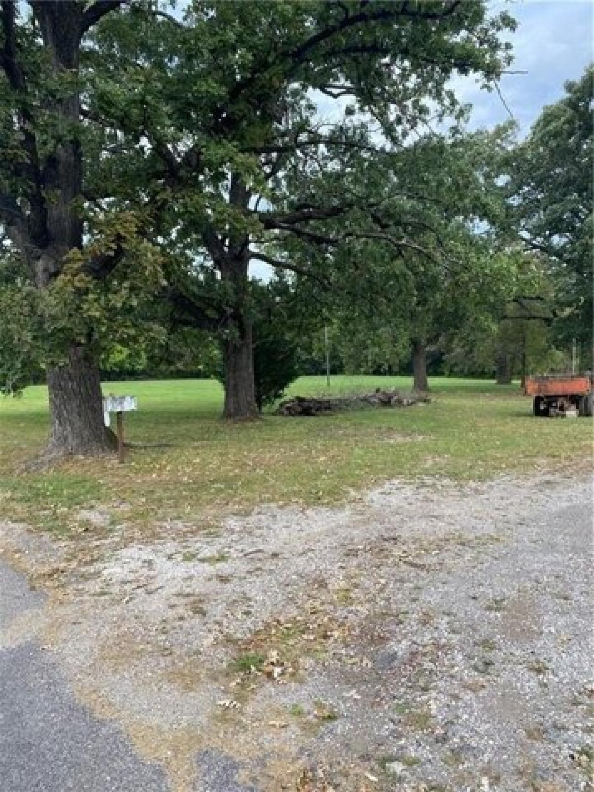 Picture of Residential Land For Sale in Harrisonville, Missouri, United States