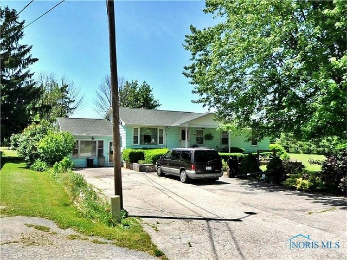 Picture of Home For Sale in Fremont, Ohio, United States