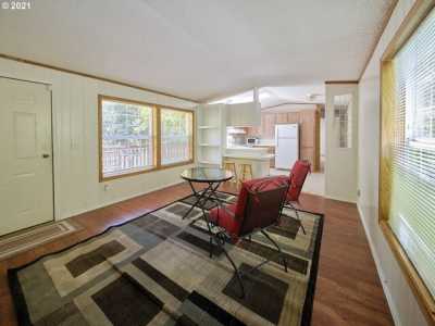 Home For Sale in Washougal, Washington