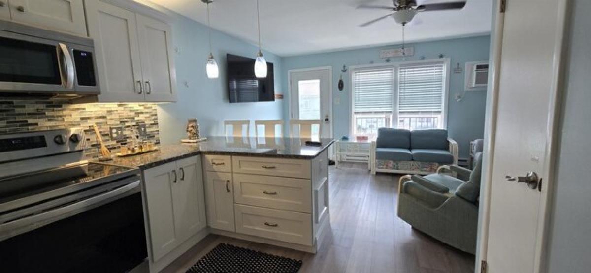 Picture of Home For Sale in North Wildwood, New Jersey, United States