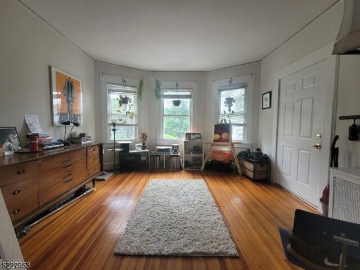 Picture of Apartment For Rent in Montclair, New Jersey, United States