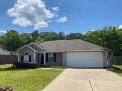 Home For Rent in Brandon, Mississippi