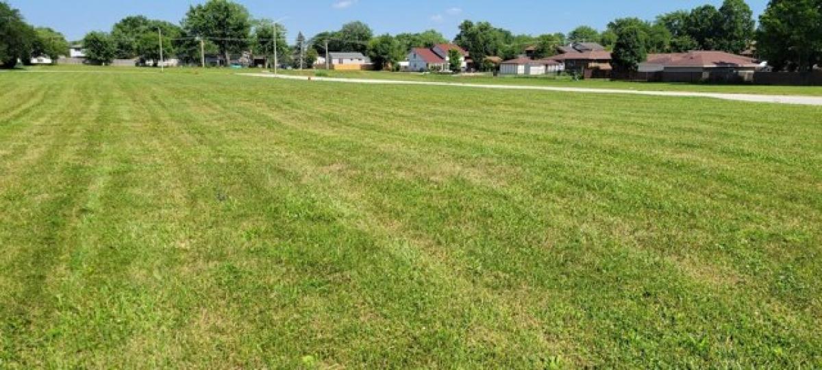 Picture of Residential Land For Sale in Oak Forest, Illinois, United States