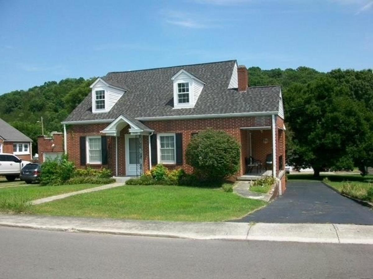 Picture of Home For Sale in Gainesboro, Tennessee, United States