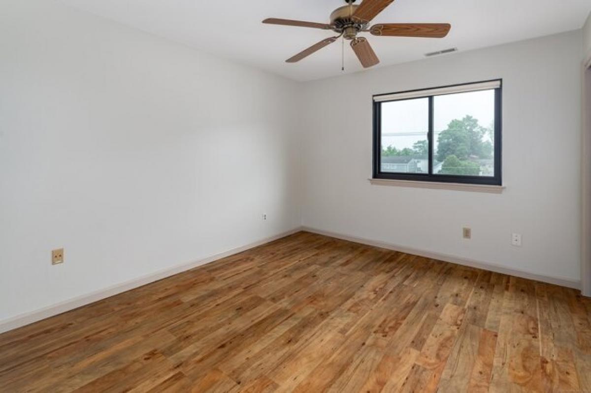 Picture of Home For Rent in Norwalk, Connecticut, United States