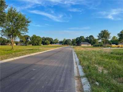 Home For Sale in Hearne, Texas