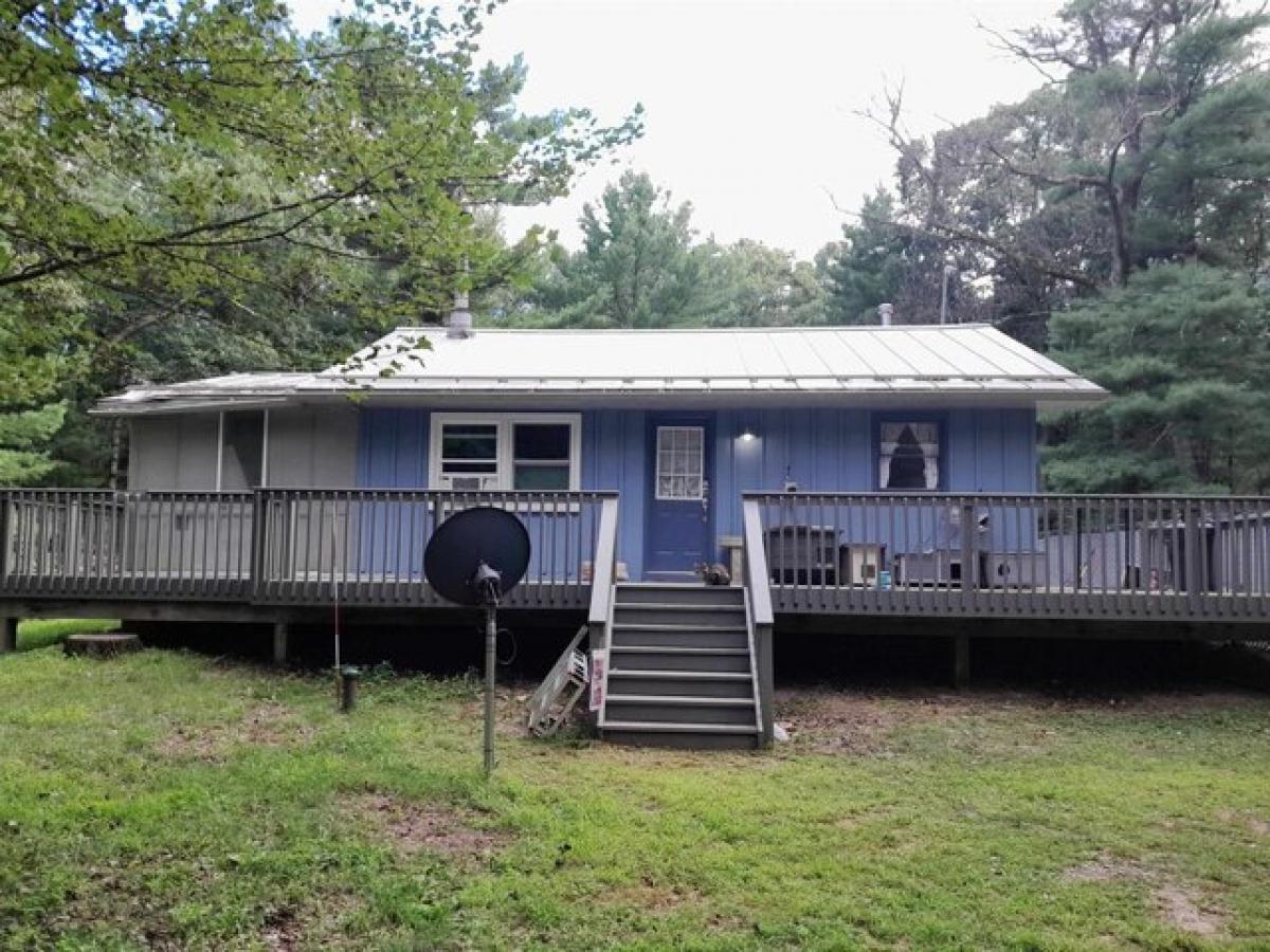 Picture of Home For Sale in Redgranite, Wisconsin, United States