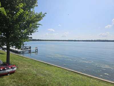 Home For Sale in Delavan, Wisconsin