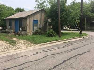 Home For Rent in Lockhart, Texas