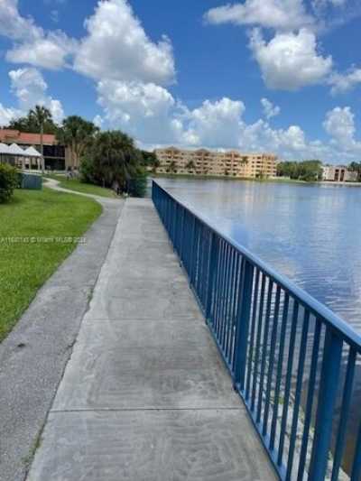 Home For Rent in Miami Lakes, Florida