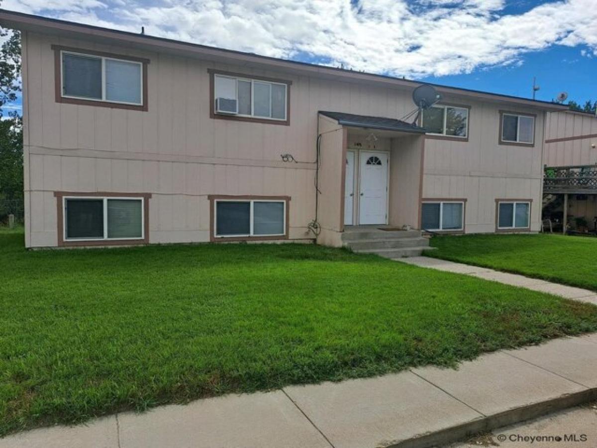 Picture of Home For Sale in Wheatland, Wyoming, United States