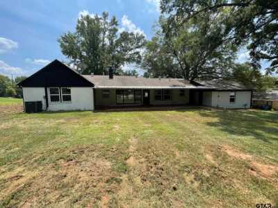 Home For Sale in Daingerfield, Texas