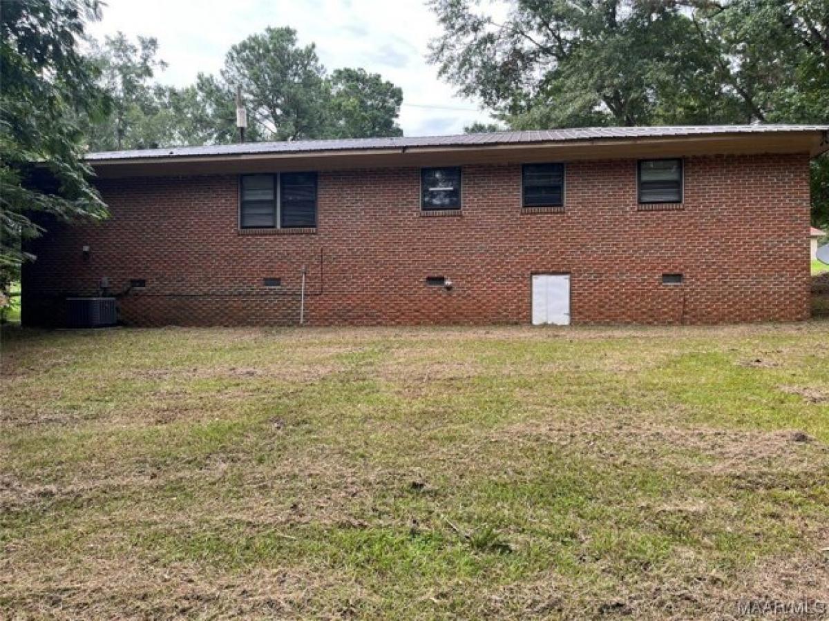 Picture of Home For Sale in Ozark, Alabama, United States