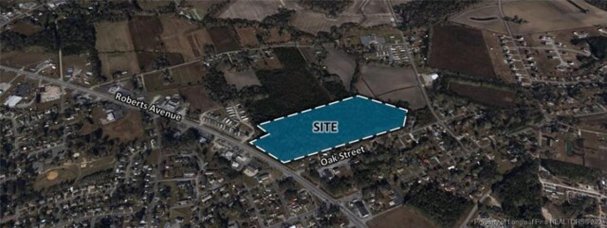 Picture of Residential Land For Sale in Lumberton, North Carolina, United States