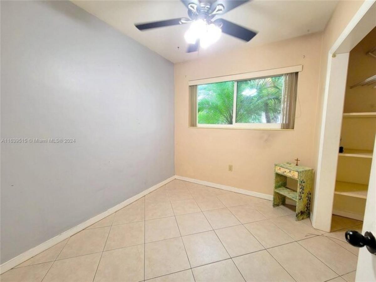 Picture of Home For Rent in Palm Springs, Florida, United States