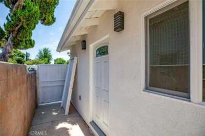 Home For Rent in Granada Hills, California