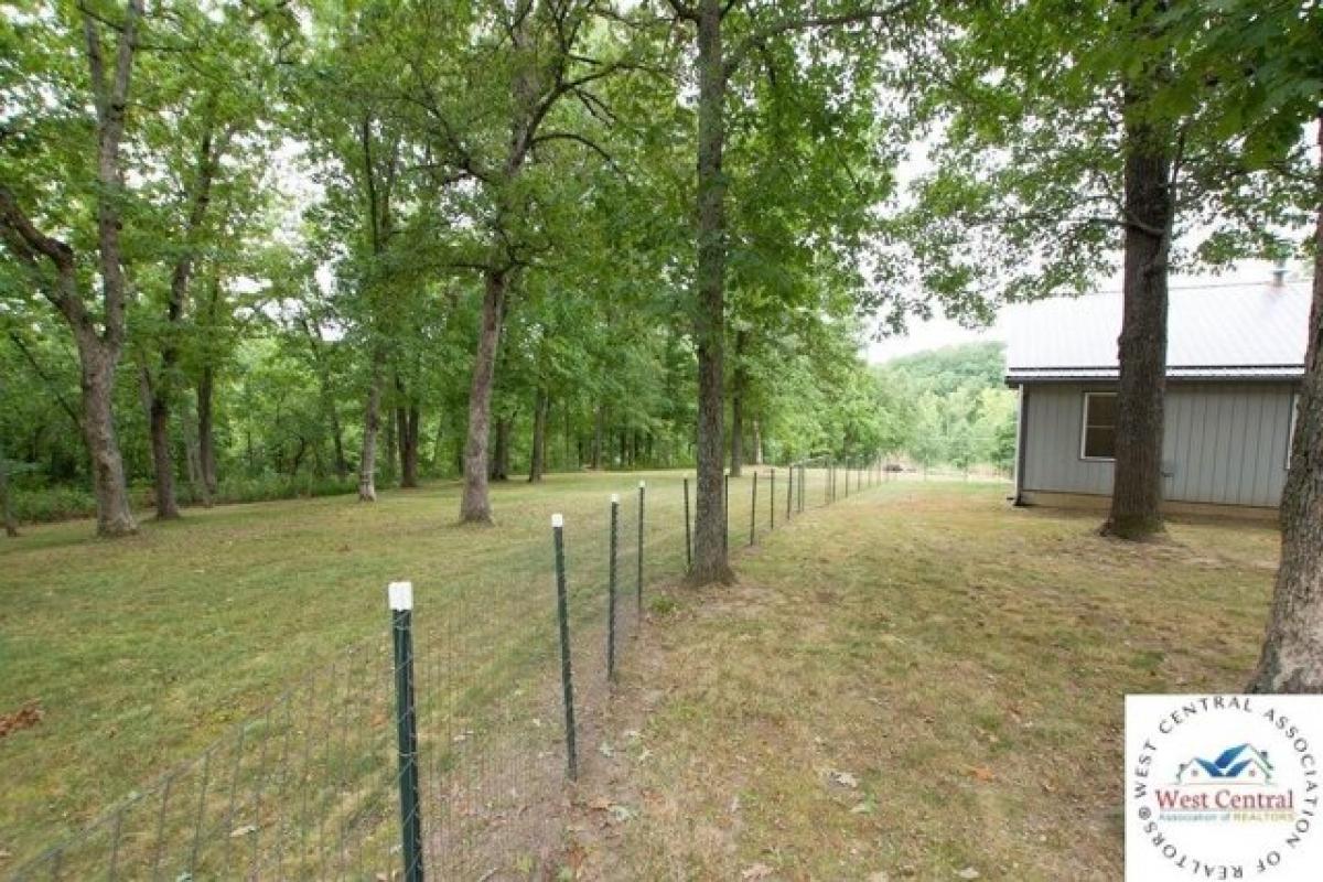 Picture of Home For Sale in Lincoln, Missouri, United States