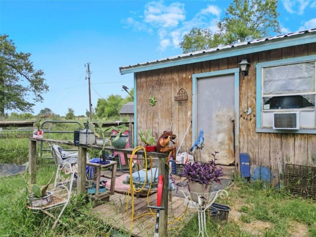 Picture of Home For Sale in Normangee, Texas, United States