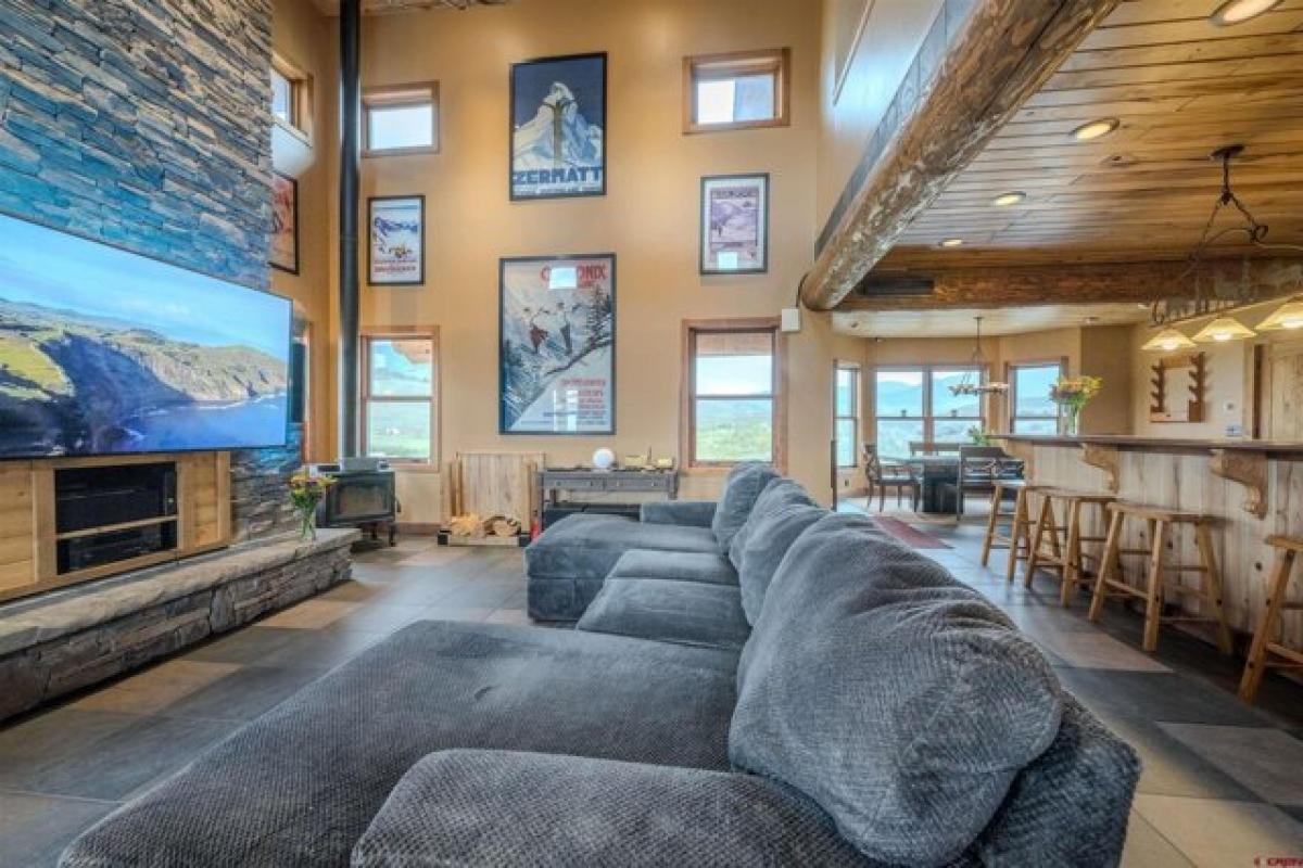 Picture of Home For Sale in Gunnison, Colorado, United States