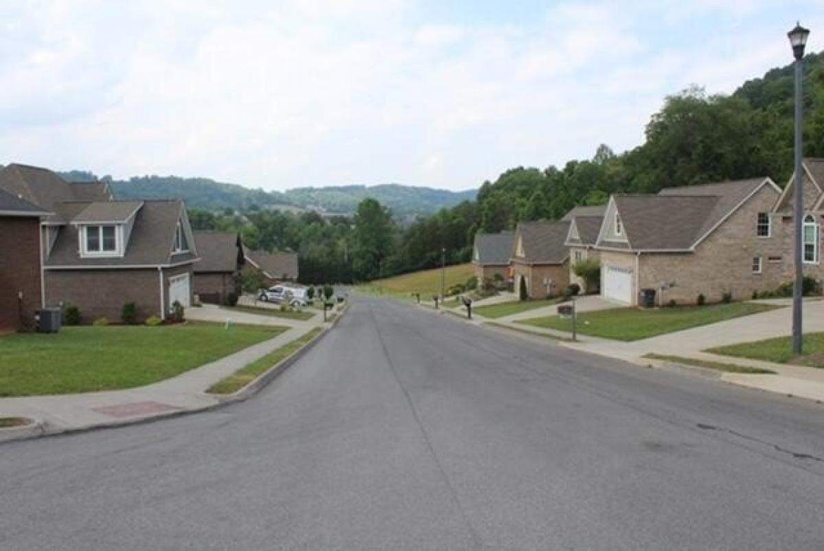 Picture of Residential Land For Sale in Kingsport, Tennessee, United States