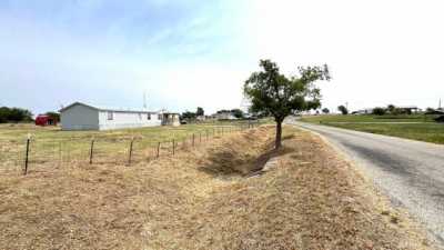 Home For Sale in Decatur, Texas