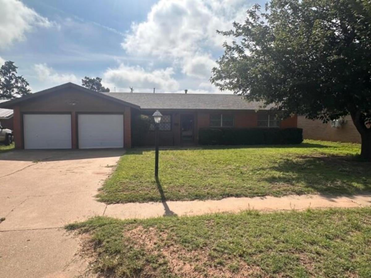 Picture of Home For Sale in Post, Texas, United States