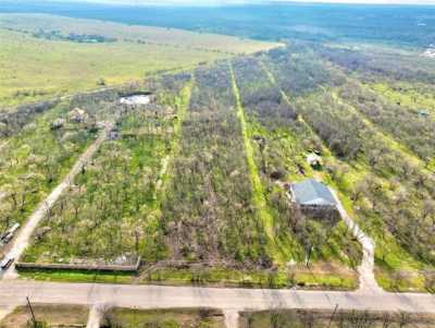 Residential Land For Sale in Lockhart, Texas