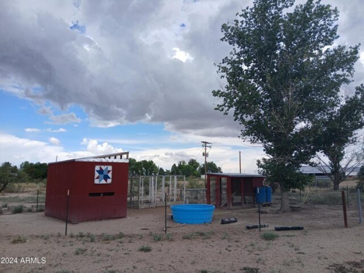 Picture of Home For Sale in Willcox, Arizona, United States