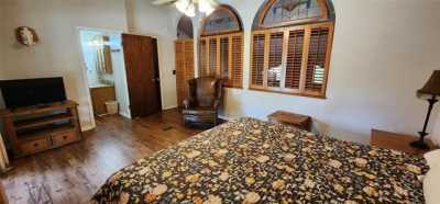 Home For Sale in Leakey, Texas