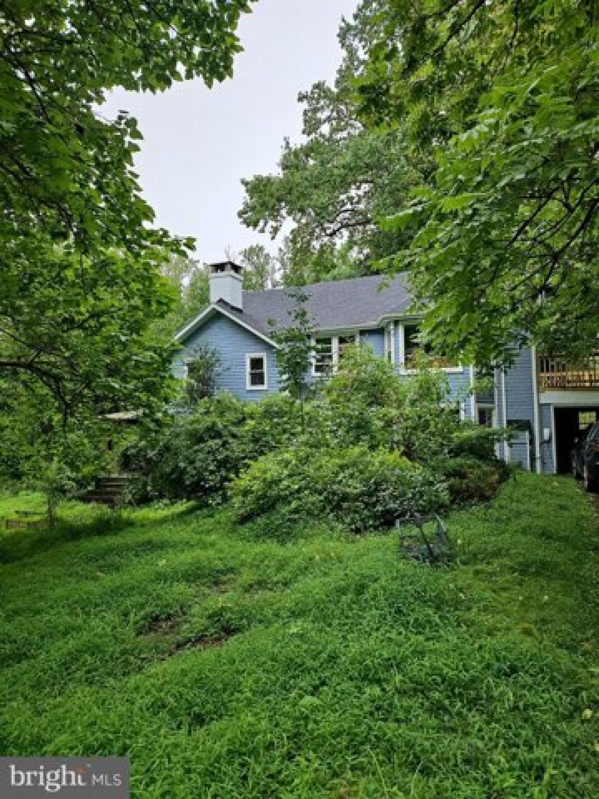 Picture of Home For Sale in Upper Black Eddy, Pennsylvania, United States