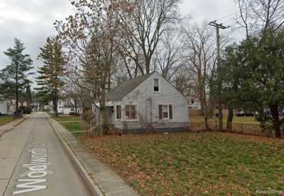 Home For Sale in Mount Clemens, Michigan