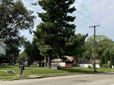 Home For Sale in Quincy, Illinois