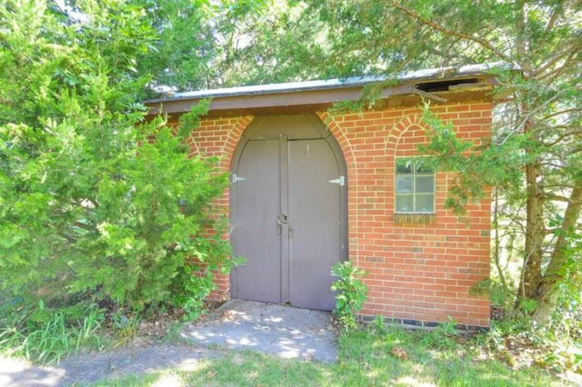 Picture of Home For Sale in New Athens, Illinois, United States