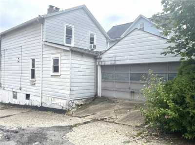 Home For Rent in Tarentum, Pennsylvania