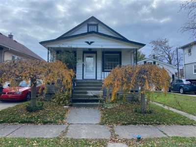 Home For Sale in Ecorse, Michigan