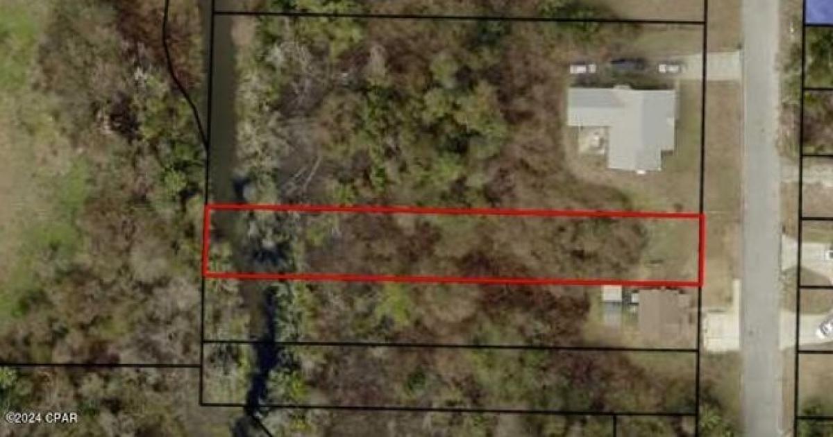 Picture of Residential Land For Sale in Panama City, Florida, United States