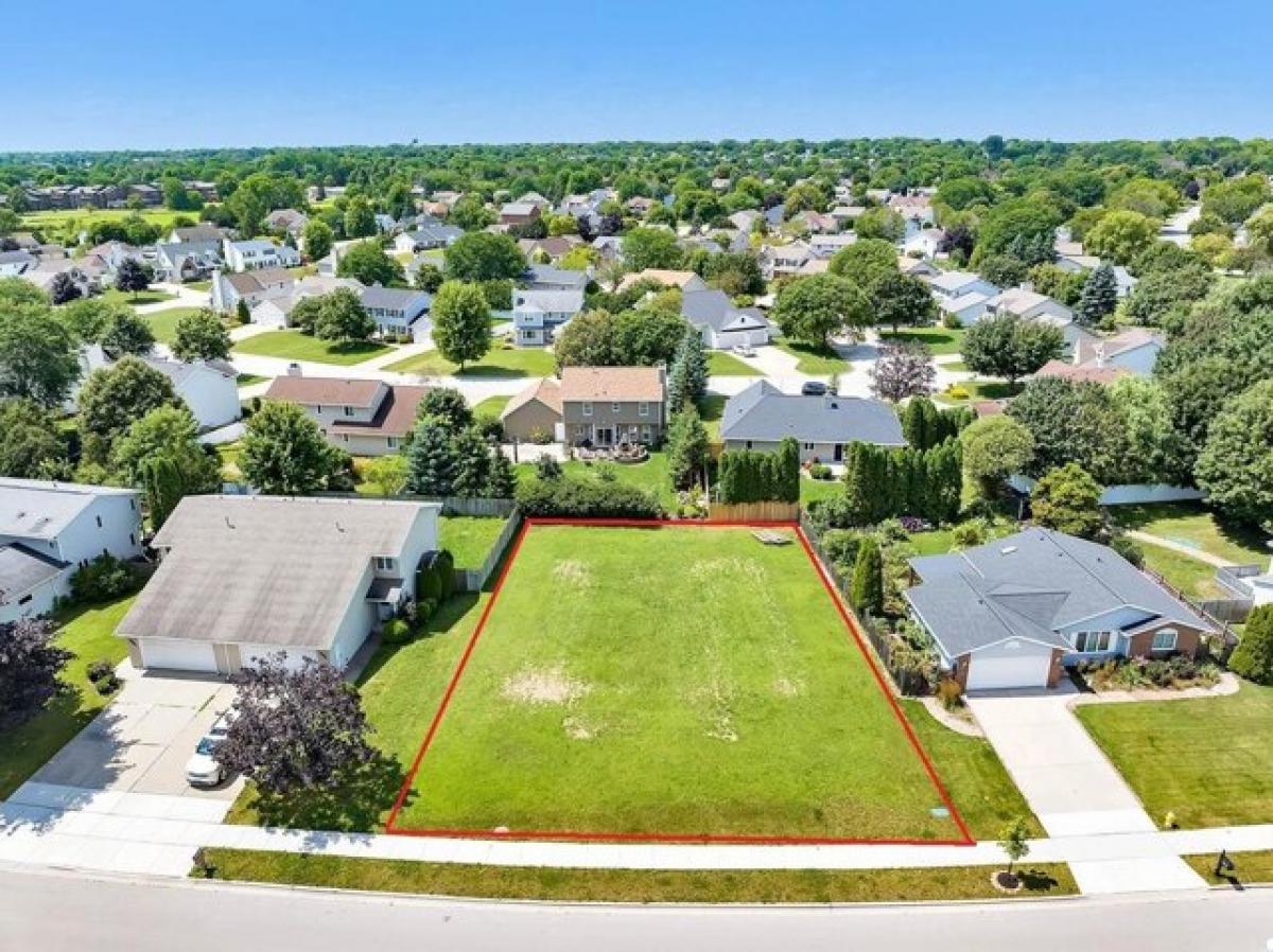 Picture of Residential Land For Sale in Green Bay, Wisconsin, United States