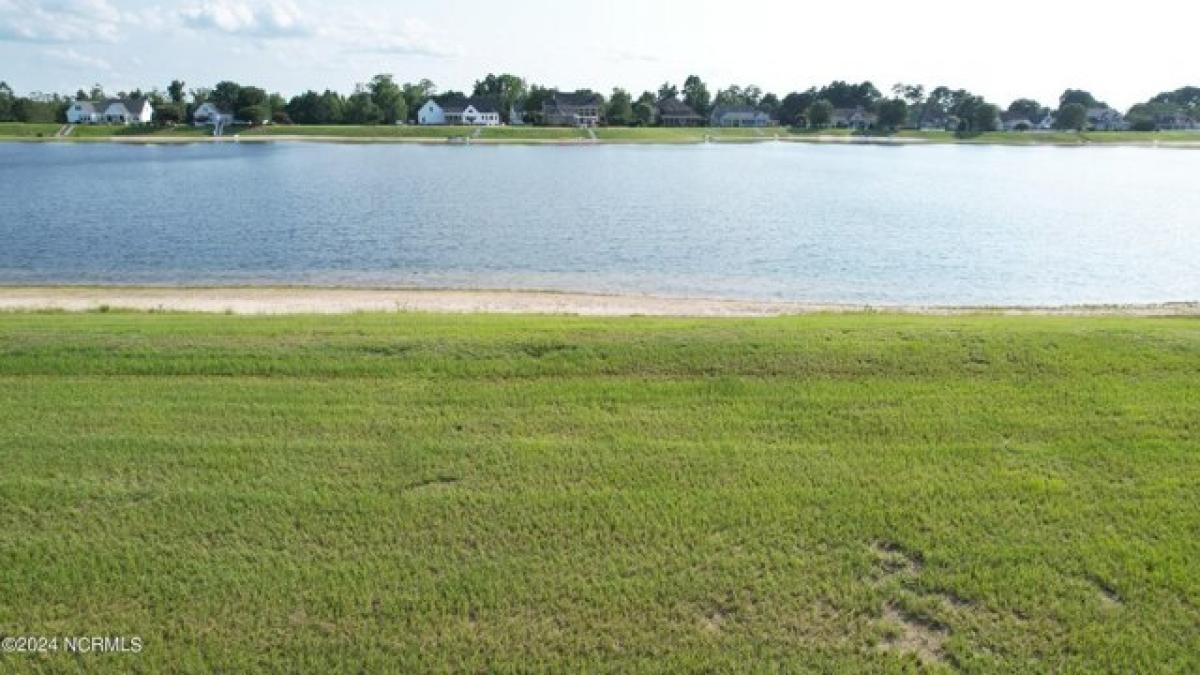 Picture of Residential Land For Sale in Edenton, North Carolina, United States