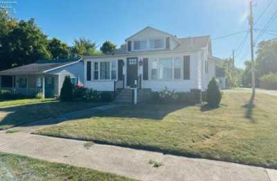 Home For Sale in Port Clinton, Ohio