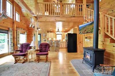 Home For Sale in Lenoir, North Carolina