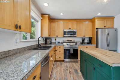 Home For Sale in Woodland, Washington