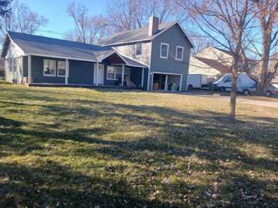 Home For Sale in Carol Stream, Illinois